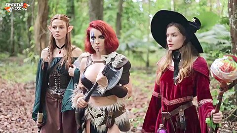Ariana & Sweeties’ Kinky Cosplay Adventure